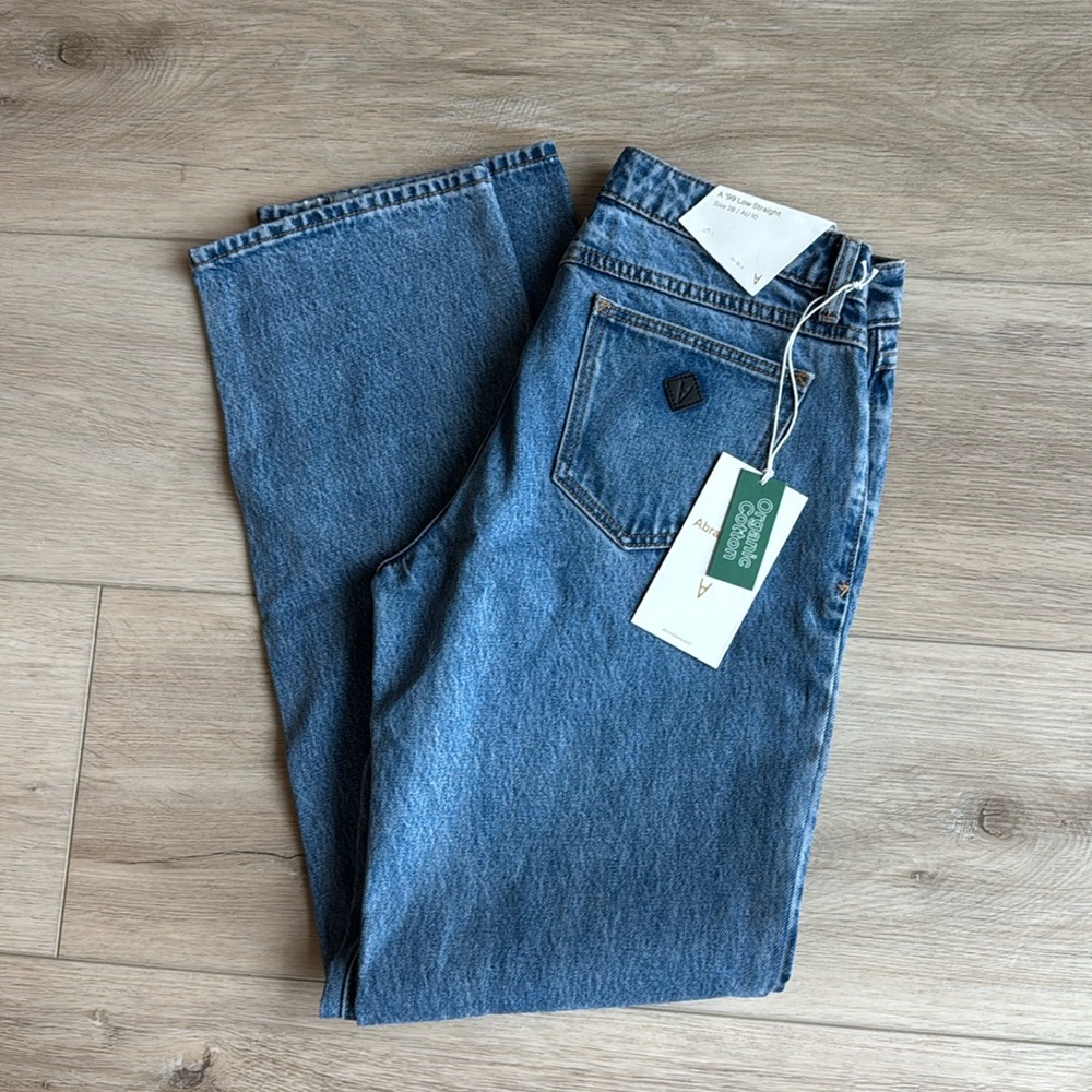 Abrand low rise straight jeans size 28